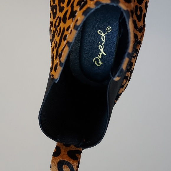 Womens Qupid Cheetah Print Faux Suede Heel Booties - Picture 5 of 9